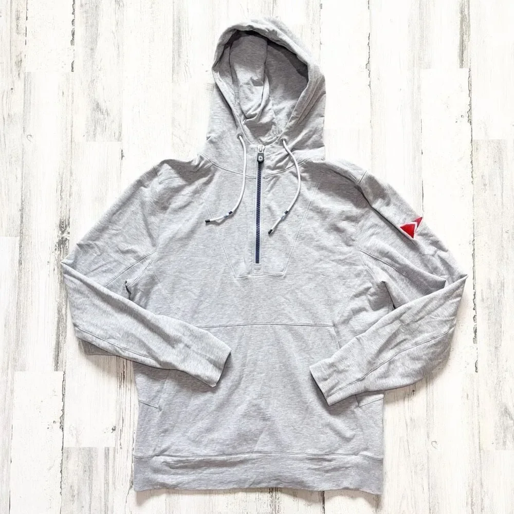 B. Draddy Men's The Procter 1/4-Zip Hoodie Size M